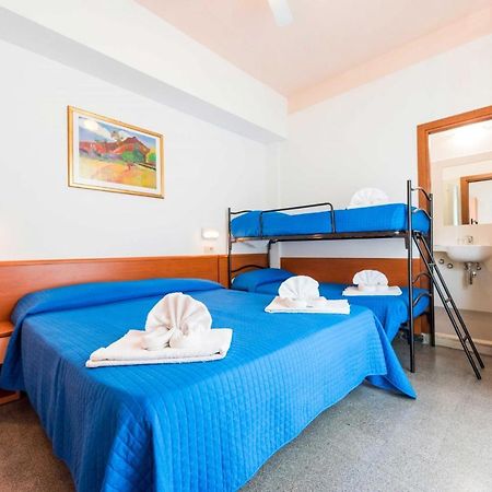 Hotel Pacific Rimini Esterno foto